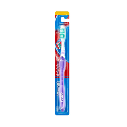 Oral-B Tooth Brush Cavity Defense 